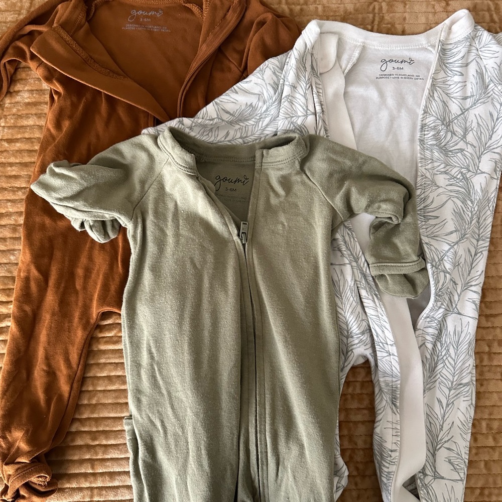 Goumi PJs 3-6 months